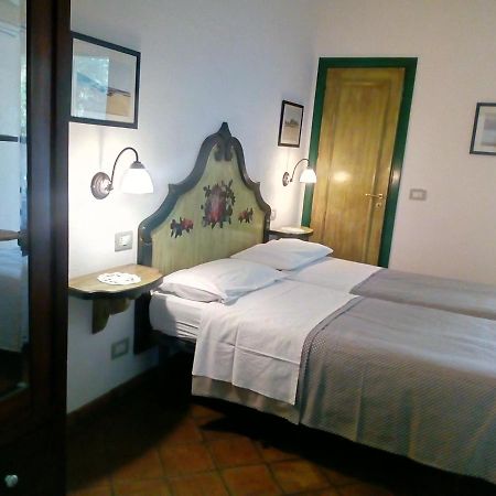 B&B Terre Di Sicilia Giardini Naxos Luaran gambar